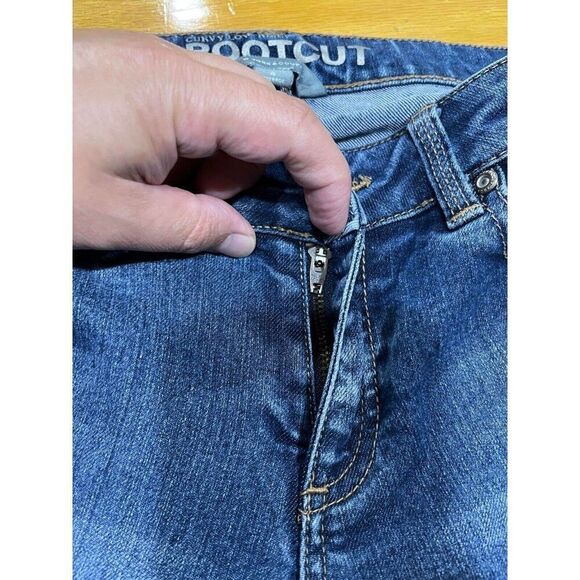 New York & Company Jeans Womens Size 4 Blue Curvy Low Rise Bootcut Denim - Picture 4 of 9